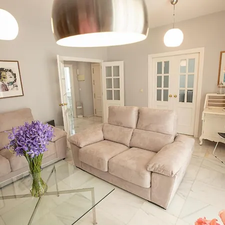 Piso Triana, إشبيلية